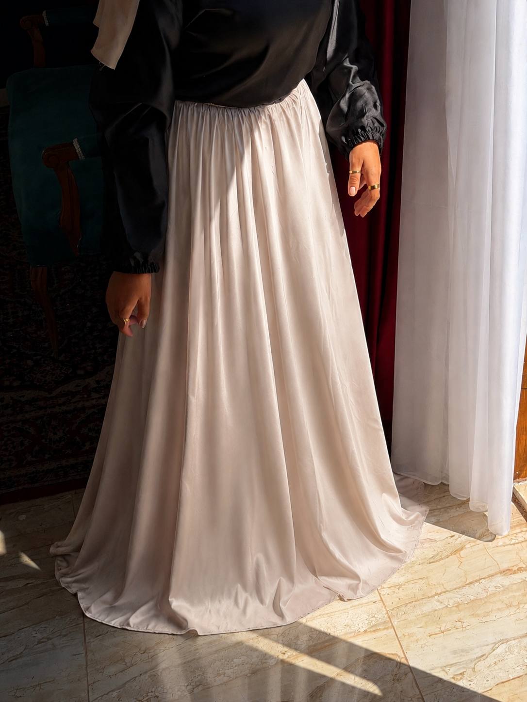 IZAR PLAIN SATIN SKIRT